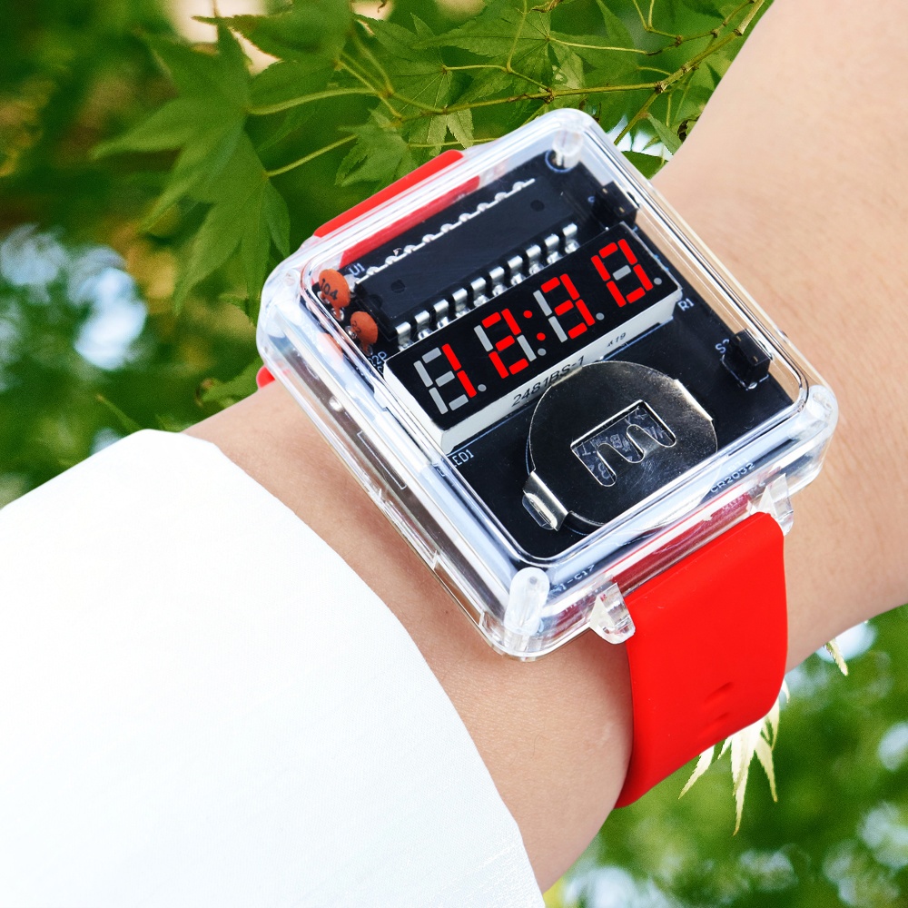Regulator Display Watch - مجموعة إلكترونية لساعة LED يمكنك صنعها
