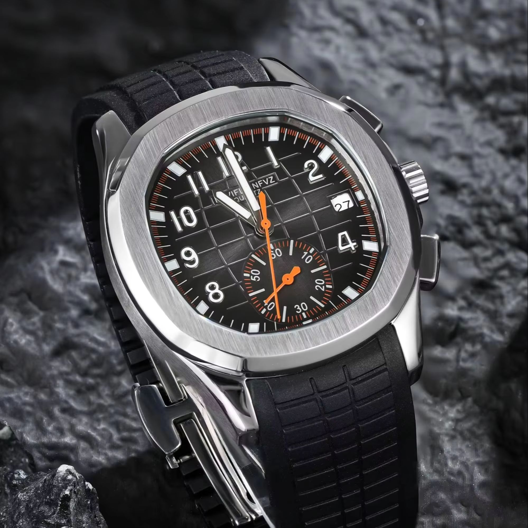 Luxury Watch Rubber Strap - ساعة رجالية فاخرة 40 ملم NAVIFLZ