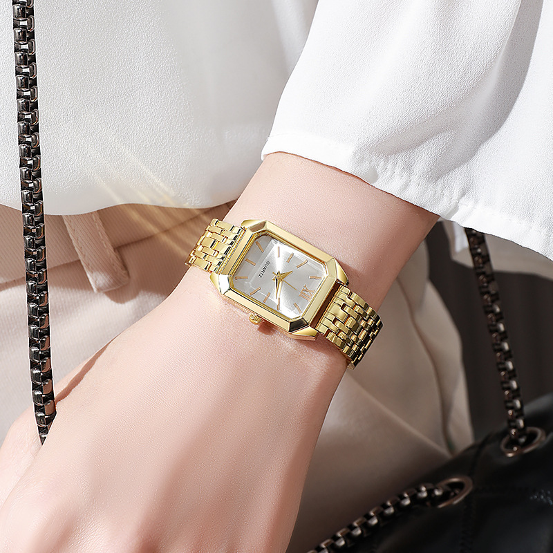 العلامة التجارية الشهيرة النسا - مراجعة Luxury Watch Brands Logo وسعره