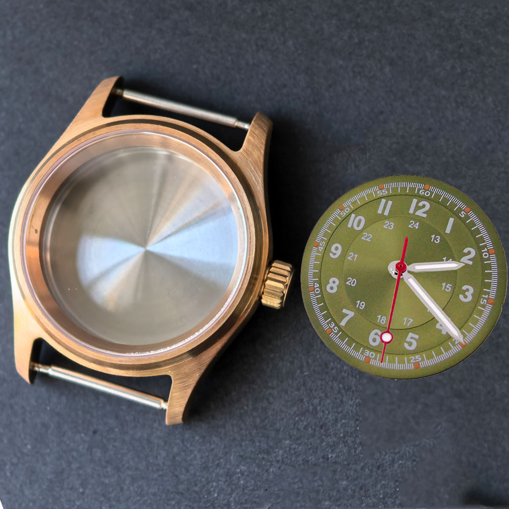 علبة ساعة طيار عتيقة مقاس 36 م - مراجعة Bronze Case Watch وسعره